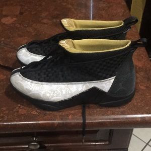 Jorden 15 looks like new